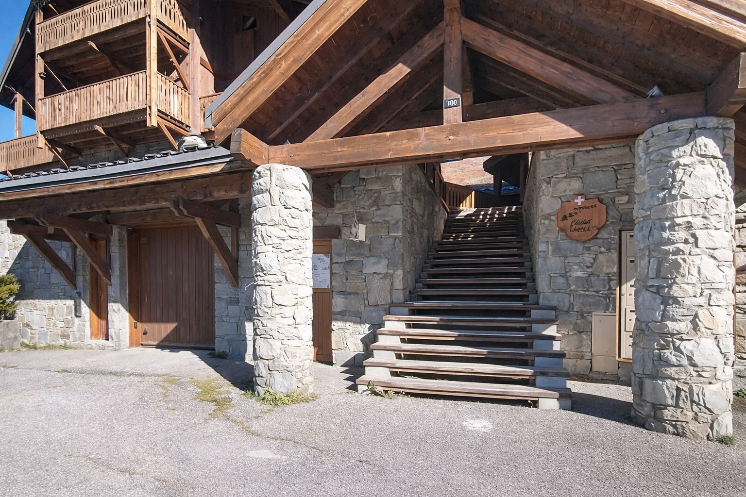 Chalet Cembro, rue des Sapins, Les Ménuires 1900m